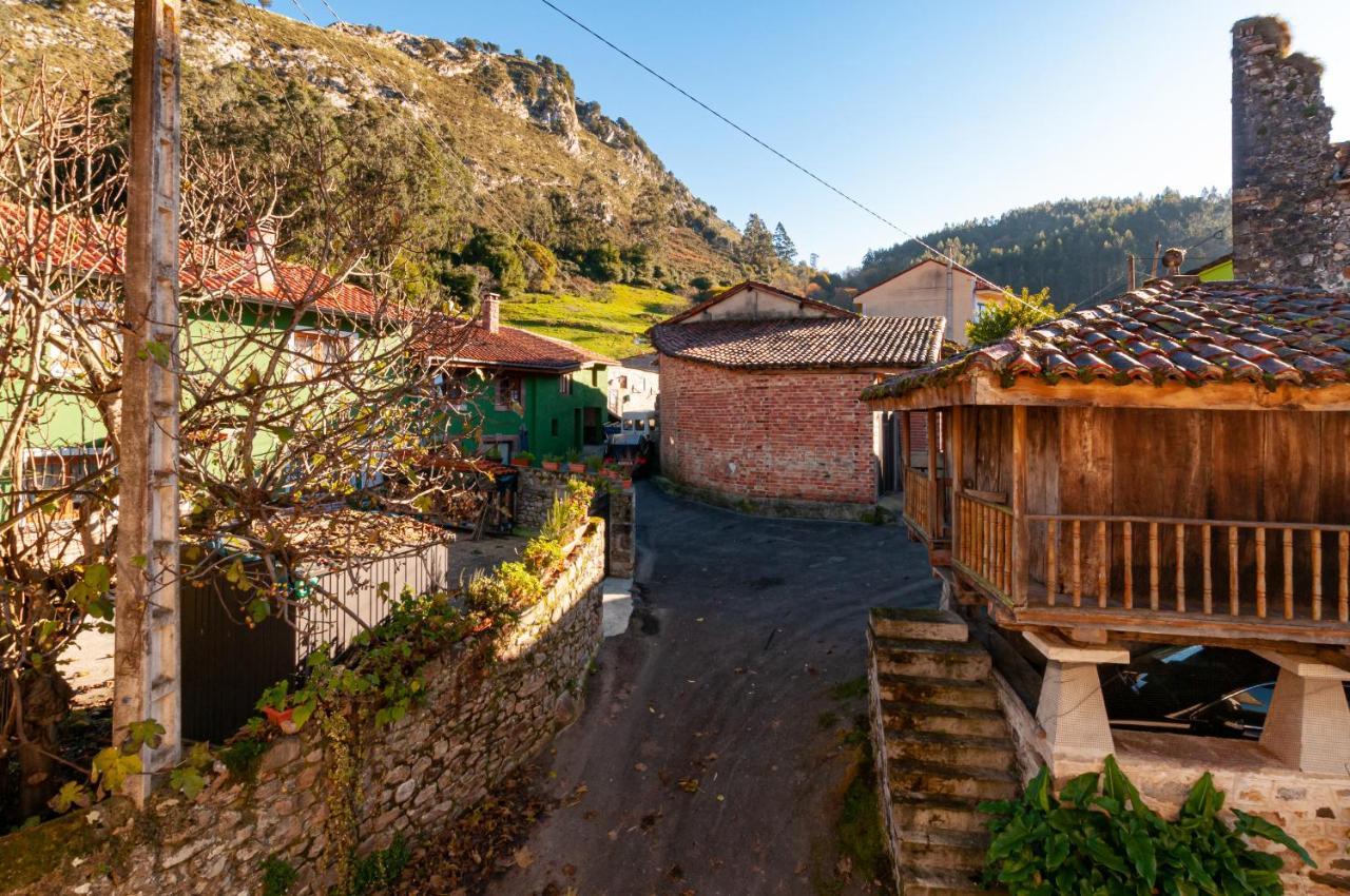 Villa Casa a mitad de camino entre playas y Picos de Europa Malateria Exterior foto